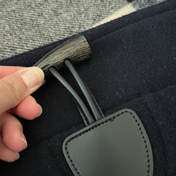 ❌SOLD❌ Authentic Burberry Wool Jacket size 0 - Picture 7 of 9